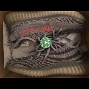 Yeezy Boost 350 V2 Beluga 2.0 size 9.5
